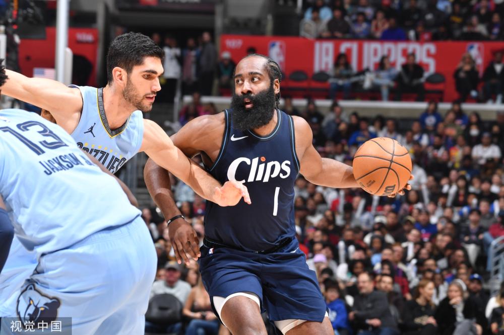 的场上反应 的场上反应