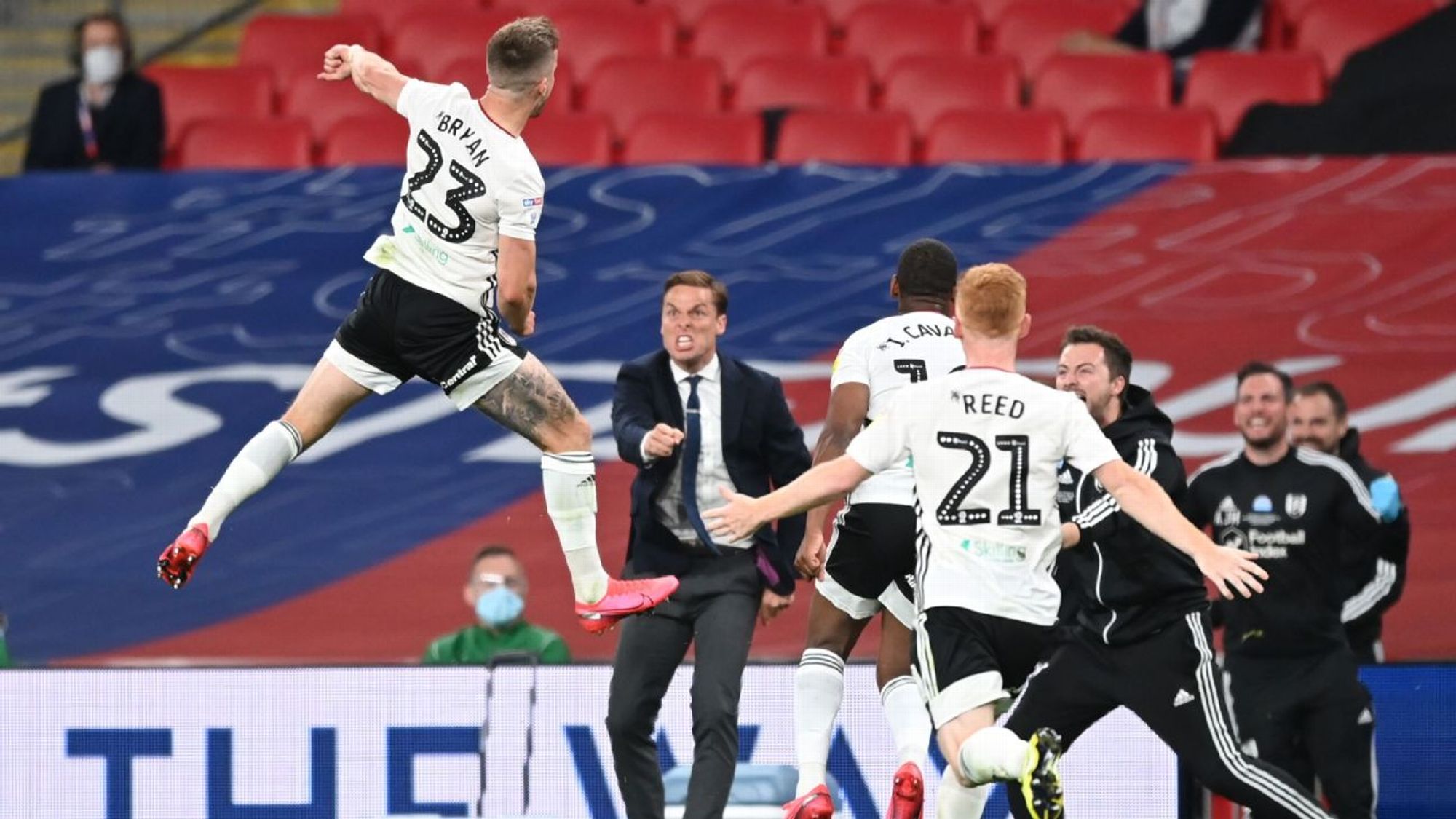 经纪团队正 经纪团队正