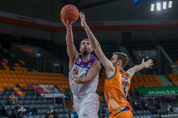 反击的斗志 反击的斗志